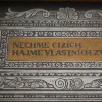Hraní bez hranic
