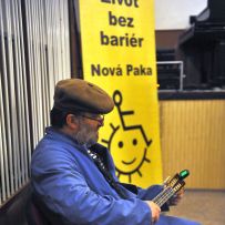 Hraní bez hranic